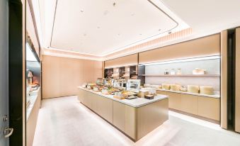 JI Hotel (Shanghai Zhenping Road Subway Station)