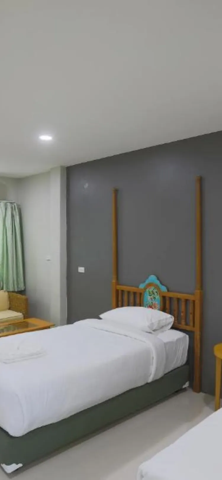 ห้องดีลักซ์ 4 ที่นอน