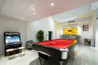 Xiamen M Yihai Bay (Huan Dao Road Huangcuo Beach Sunrise Square) Hotels in Xiamen