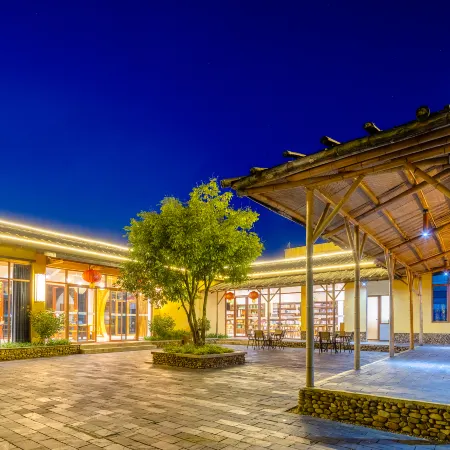 Bixiang Inn