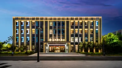 Zibo Xilinyuan Grand Hotel (Zibo Vocational Institute North Campus) Hotell i Zhoucun
