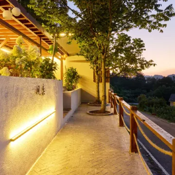 Guanluan Homestay Отели рядом с достопримечательностью «Laolongdong Scenic Area»