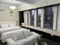Shiguang Light Luxury Homestay (Yongzhou Wanda)