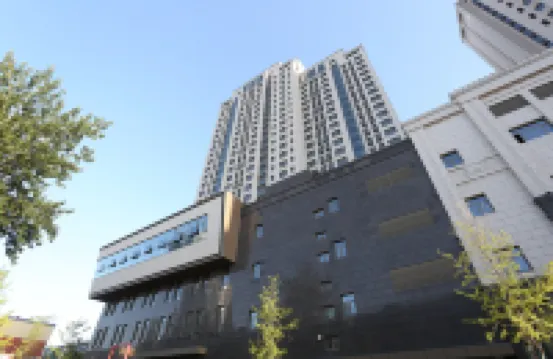 Luoyang Jincheng Hotel (Qinling Road Subway Station Store)