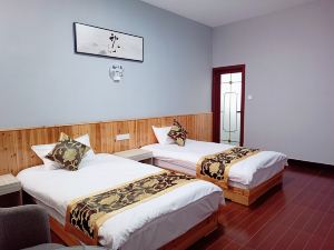 Jiuhua Mountain Yunshui Courtyard Homestay