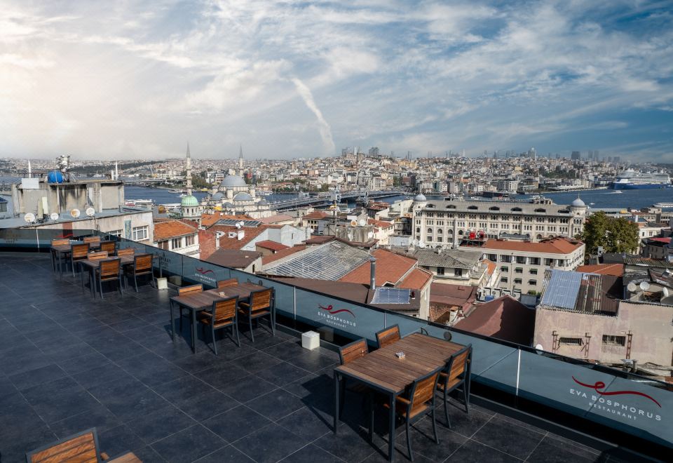 Demiray Hotel Old City