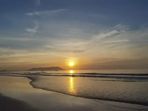 Shankee Chain Hotel (Lingshui Xincun Zhen Nanwan Houdao)