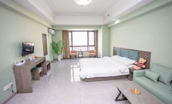 Holiday Inn Qiqi (Yuan Wanda Plaza)