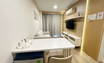 Choe Hotel Banbueng