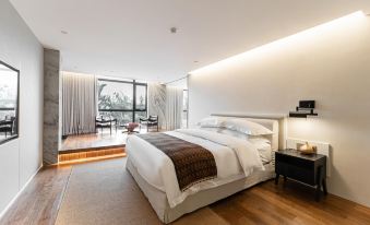 Cheongsam Hotel