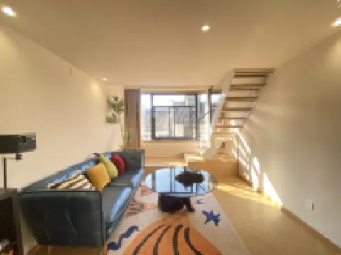 Floral Hotel·Study room small building hotel (Lu Xun hometown store)