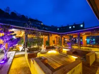 Longyin Cangshanxiao Hotel (Jiuhuang Mountain Rear Scenic Area) Hotels in Beichuan