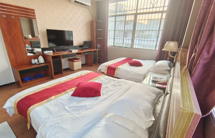 Guipingguo Hotel Chain (Pingguo Culture Park)