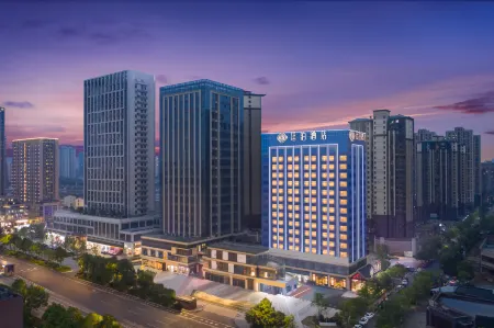 TILL BRIGHT HOTEL Отели рядом с достопримечательностью «Hunan University of Technology»