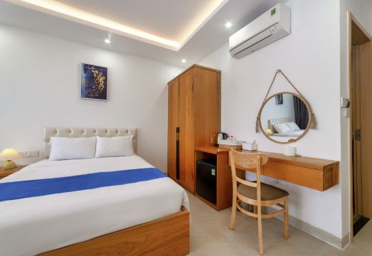 Hana Hotel Sonasea Night Market Phu Quoc