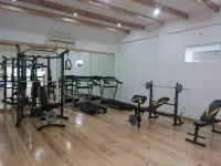 Dolphin House Resort Moalboal - Gym