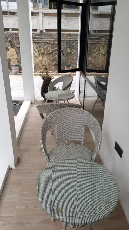 Xinyiju Guesthouse (Dongmen Gate of Libo Daxiaoqikong Scenic Spot)