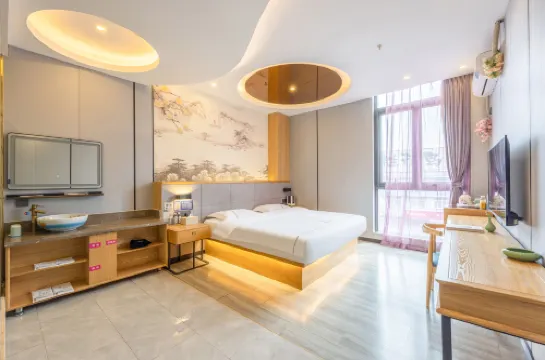 Kong Gu You Lan Hotel (Ningbo Qinglin Bay Park Municipal Hospital)