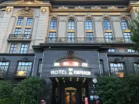 Emperor Boutique Hotel (Shangqiu Shenhuo Avenue) - parkir