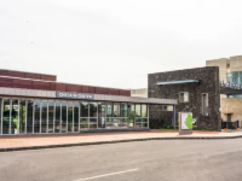 鳳凰島酒店 鄰近涉地可支的酒店