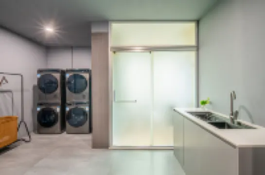 Rezen Select Hotel (Taizhou Linhai Duqiao Baolong Square)