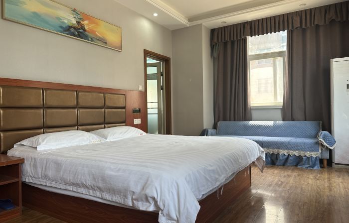 Mingding Business Hotel