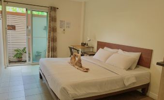Baan Baramee House