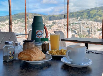 Hostal la Terraza - Roof Terrace Overlooking the North and Historic Centre