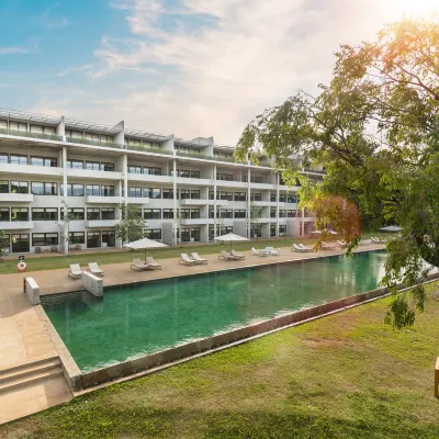 Jetwing Lake Hotels in der Nähe von රංගිරි දඹුලු ජාත්‍යන්තර ක්‍රීඩාංගනය