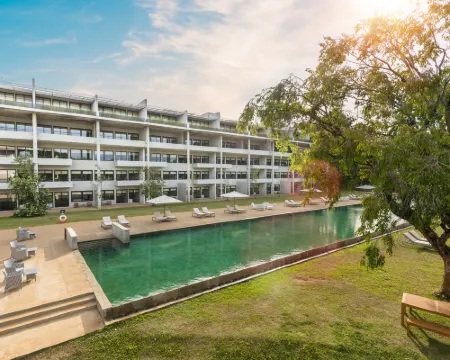 Jetwing Lake Hotels in Matale