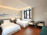 Qianyang Ancient City Changling Prefecture Hotels in HongJiang