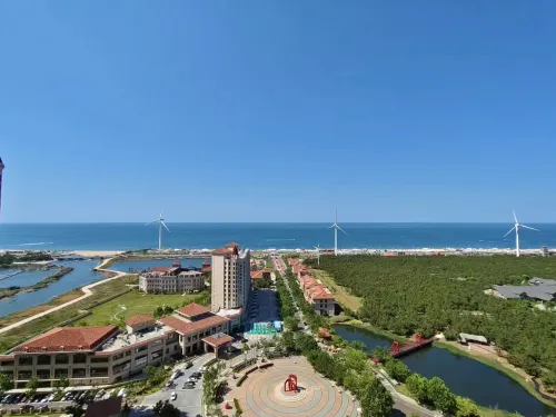 See  Buluweisi Seaview Vacation Homestay（Naxianghai ）