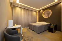 Basu Chuanchu Hotel (72 Guai Branch)