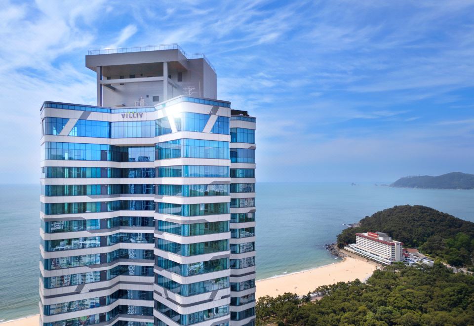 뉴시즈 해운대 레지던스의 모던한 객실 내부