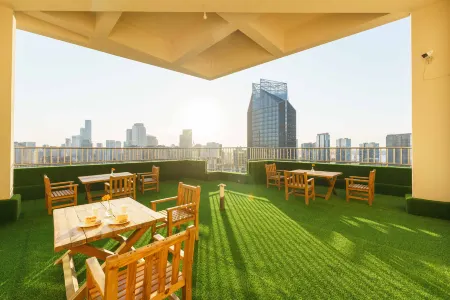 Jingyue ·Sky City Hotel