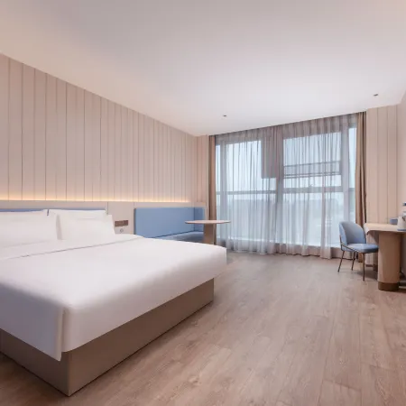 HanTing Hotel (Taixing Binjiang Town Futai Square)
