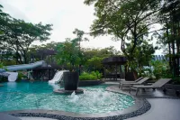 Resinda Hotel Karawang - Family