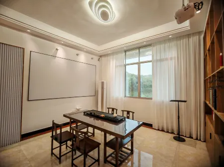 Yu Xiaoyuan Homestay Отели рядом с достопримечательностью «Jingdezhen Ceramic Institute (Xianghu Campus)»