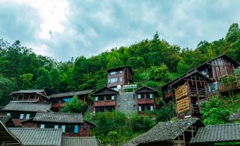 Huanggang Hecang Suji Hotel - Housity