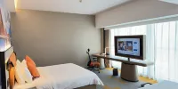 Hampton by Hilton Chengdu Xipu - Hampton View Room с диван -кроватью