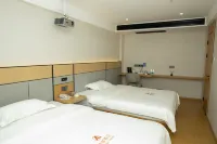 qian hotel Hotels in Poyang County