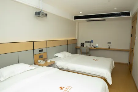 qian hotel Отели рядом с достопримечательностью «Poyang Lake Museum»