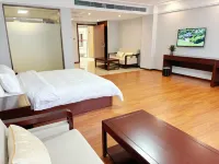 Luyue-Qiyun International Hotel (Zichuan Lutai Sports Stadium) Отели рядом с достопримечательностью «Деревня Чжу Сюй Ван»