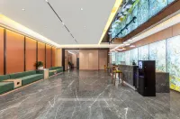 Yueerman Hotel (Linfen West Railway Station Gulou West Street)