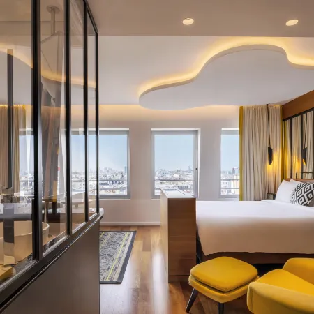 Renaissance Paris Republique Hotel