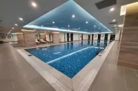 Daniel APT - VINHOMES SKYLAKE MY DINH - HA NOI - สระว่ายน้ำส่วนตัว