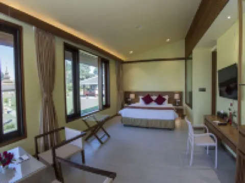 พุกาม ทีริปิตสยา แซงชัวรี รีสอร์ท โรงแรมในพุกาม