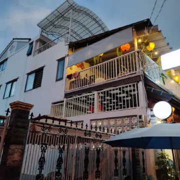 Hue Tho Homestay