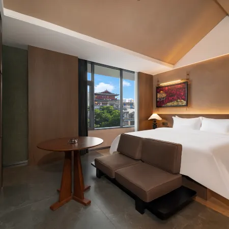 Luoshen Bronze Magpie Hotel (Luoyang Yingtianmen Branch)