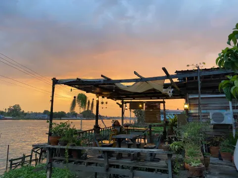 บ้านโกไล้ เกาะเกร็ด